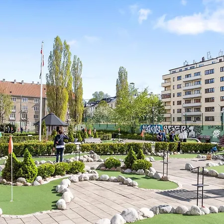 Modern In A Luxurious Area - Super - 6 Pax Apartment *