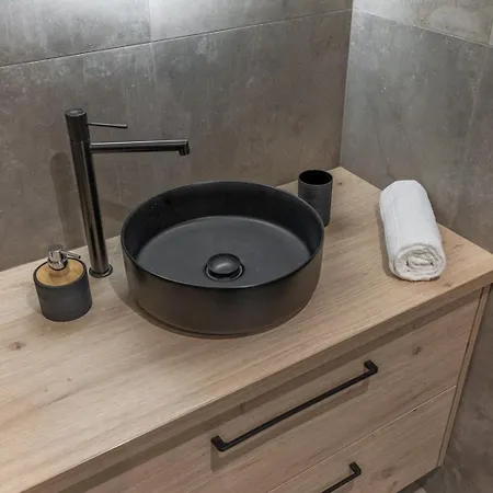 Modern In A Luxurious Area - Super - 6 Pax
